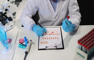 LC-MS and Hybrid LC-MS Bioanalysis